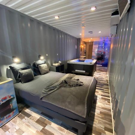 Les Docks Insolite & Spa Apartment Berck ภายนอก รูปภาพ